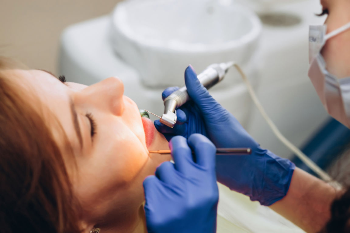 Лечение зубов с седацией