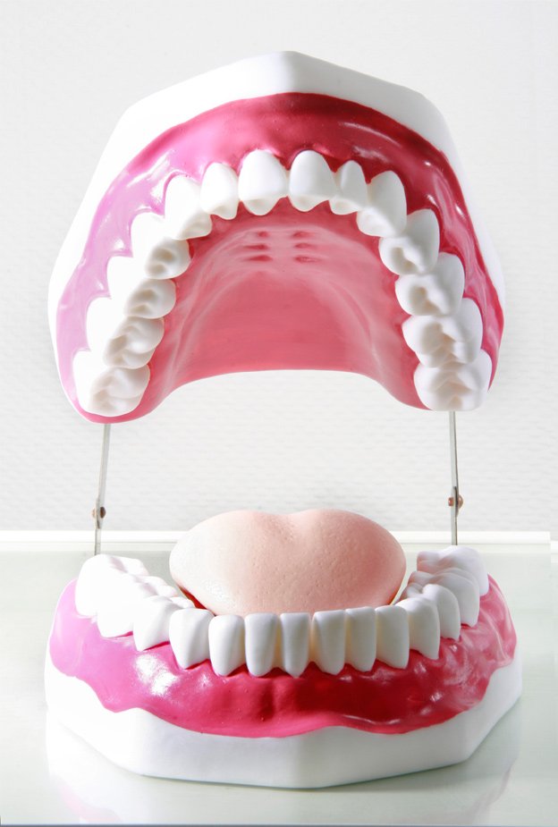 офисное отбеливание зубов